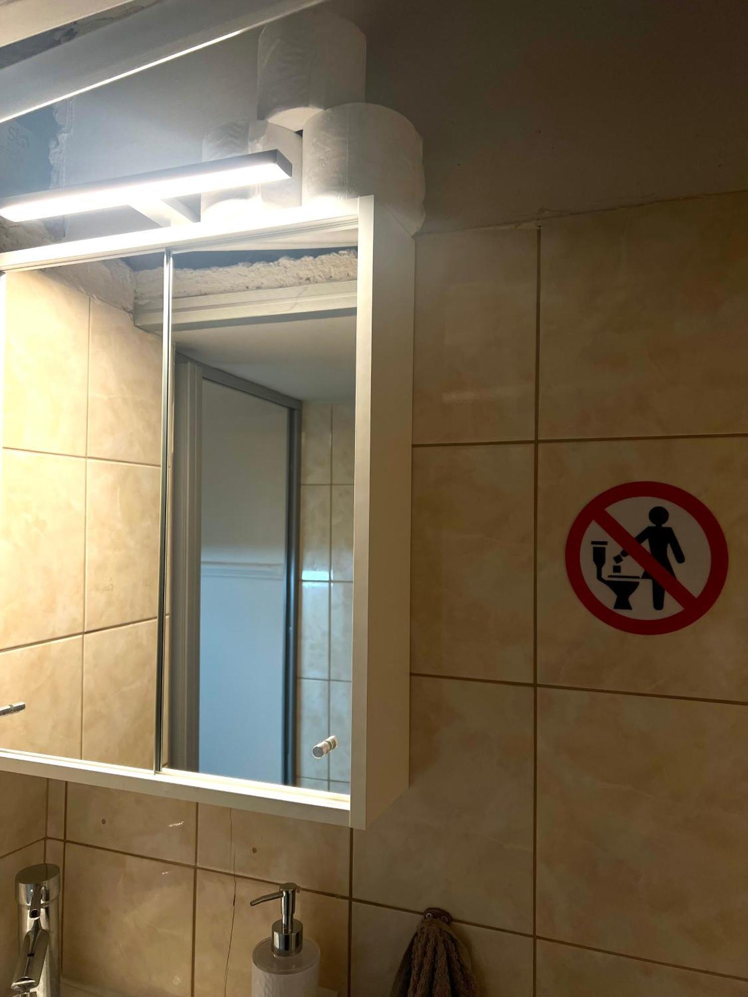 Av Luxury 3 * Tesalónica